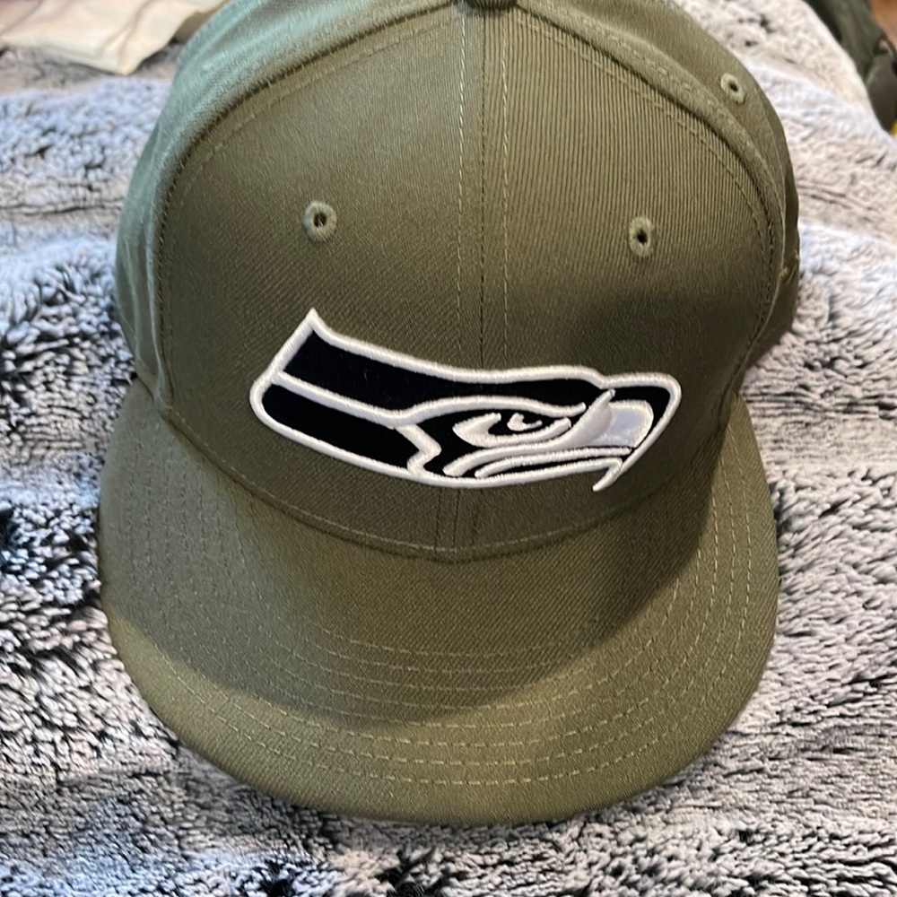 Olive green Seattle Seahawks 7 3/8 hat.